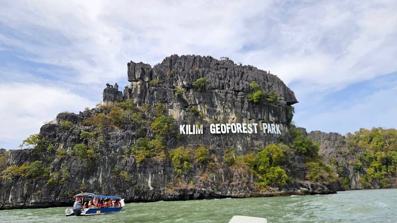 Kilim River Tourism Jetty - Image 1
