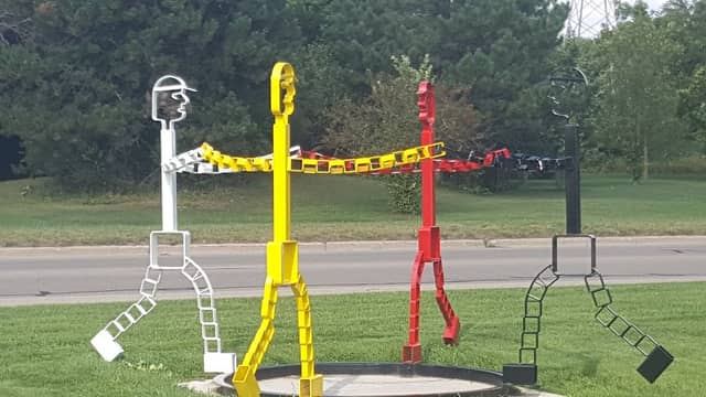 Cadillac Tree Zoo - Image 2