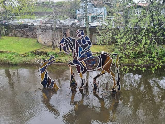 Horse Sculpture - Image 1