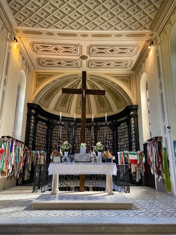 Ossuary Chapel of St. Martin - Image 1