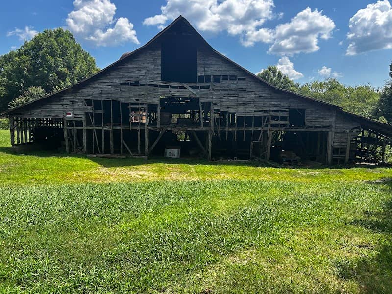 Days of Thunder Barn - Image 1