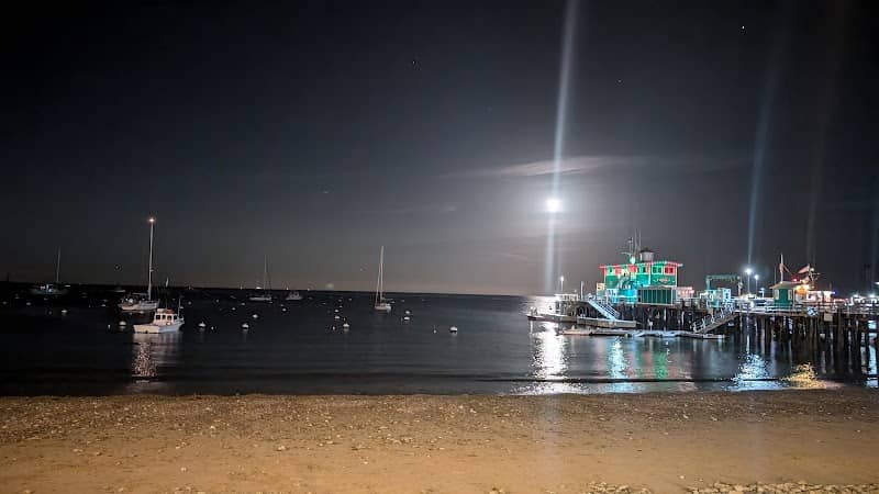 Avalon Bay - Image 1