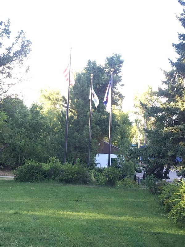 Flagpole Garden - Image 2