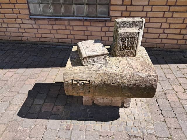 Schöne Skulptur - Image 1
