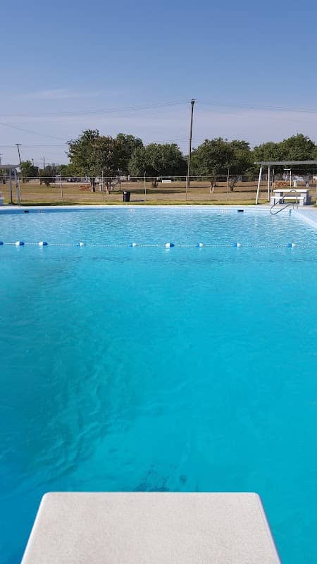 Bartlett Swimming Pool - Image 1