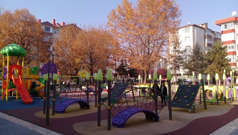 Elçibey Parkı - Image 1