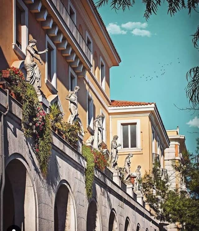 Palazzo delle Statue - Image 2