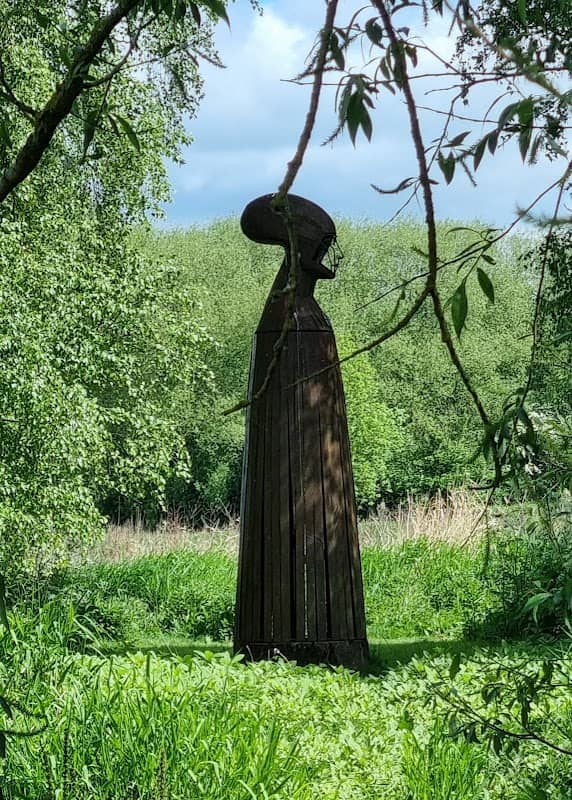 St Modwen Statue - Image 1