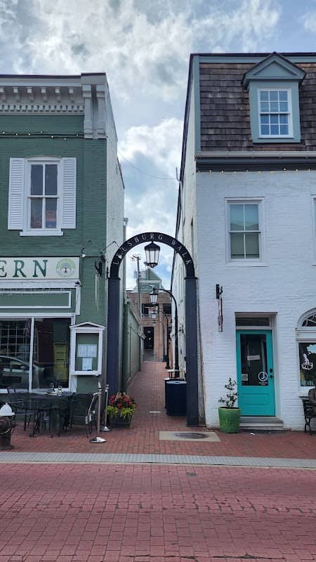 Darling Alley - Image 2