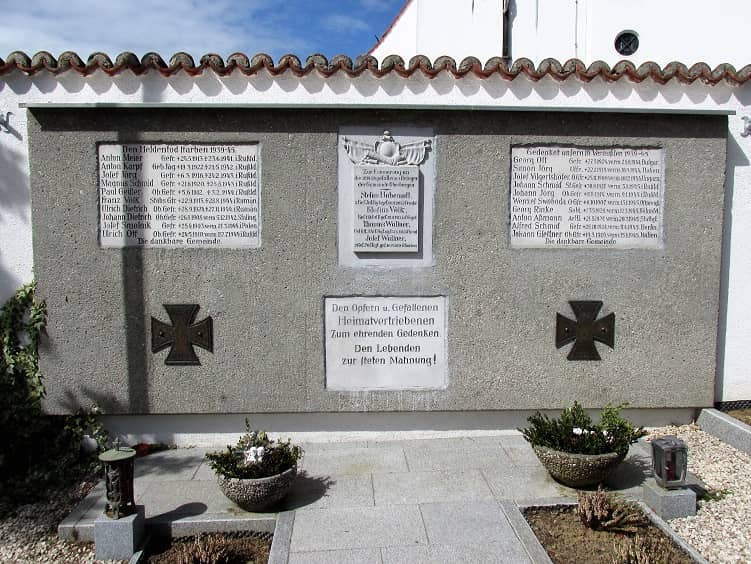 Kriegerdenkmal - Image 1