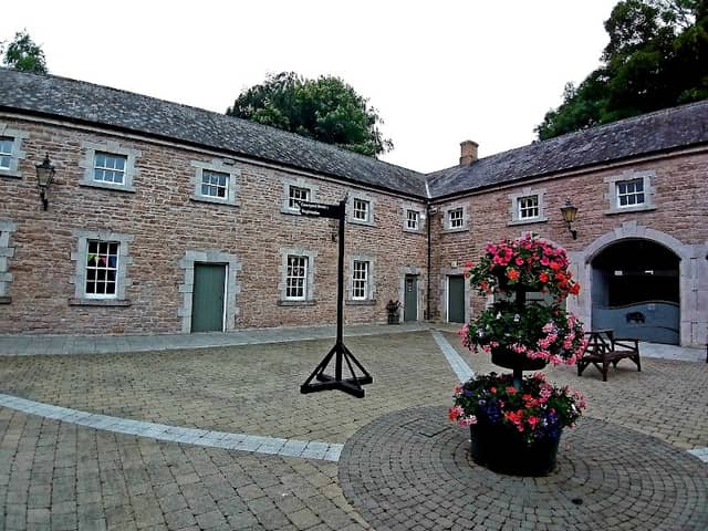 Palace Stables - Image 1