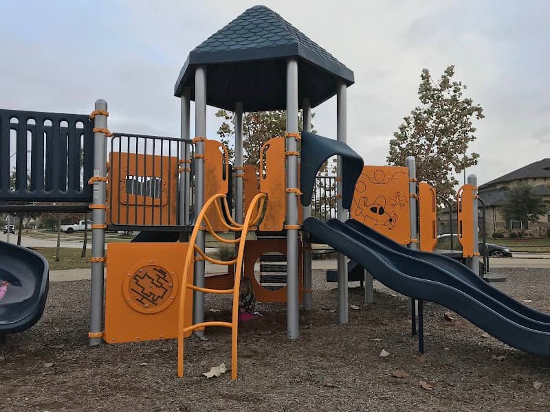 Cross Creek Pocket Park - Image 1