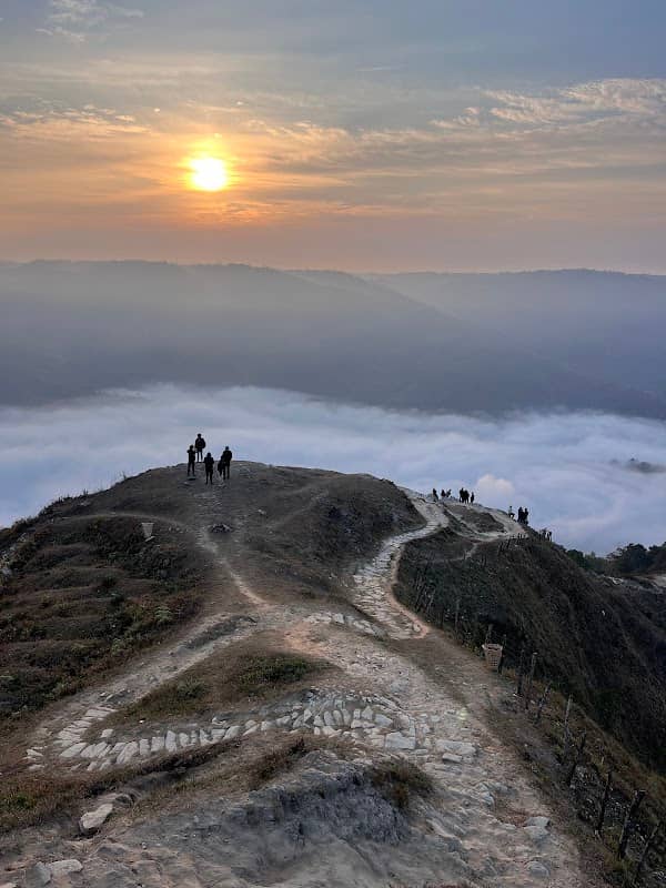 Nongjrong viewpoint - Image 1