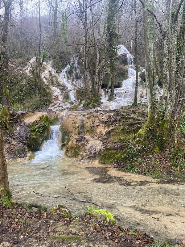 Roquefort-les-Cascades Tourisme - Image 1