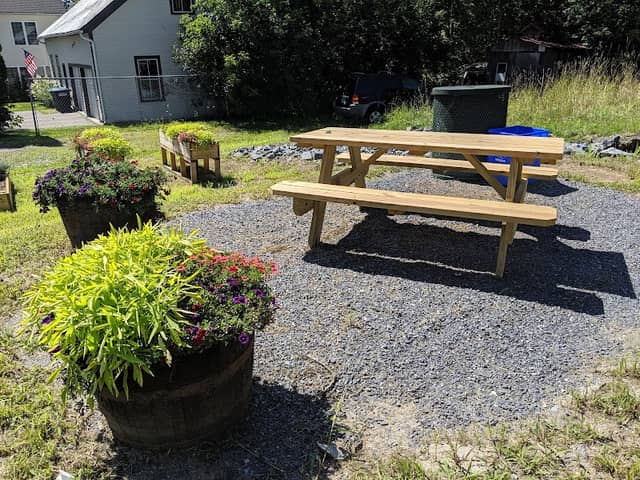 Fairfax Community Corner - Image 1