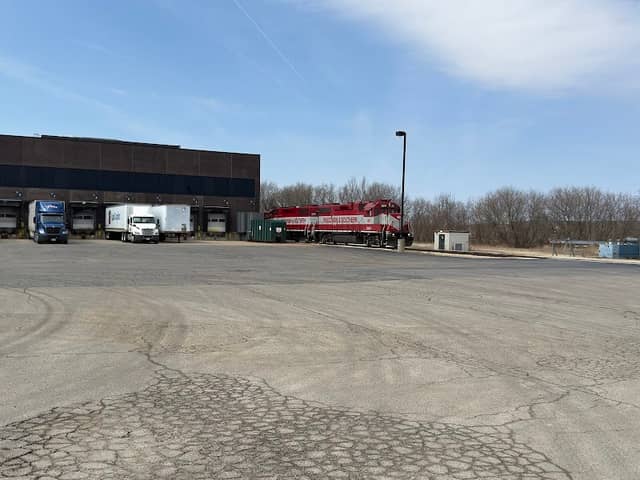 Quad Graphics Park - Image 1