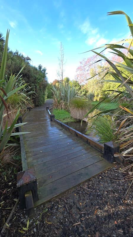 Springvale Gardens - Image 1