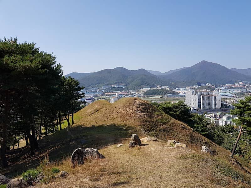 북정동 고분군 - Image 1
