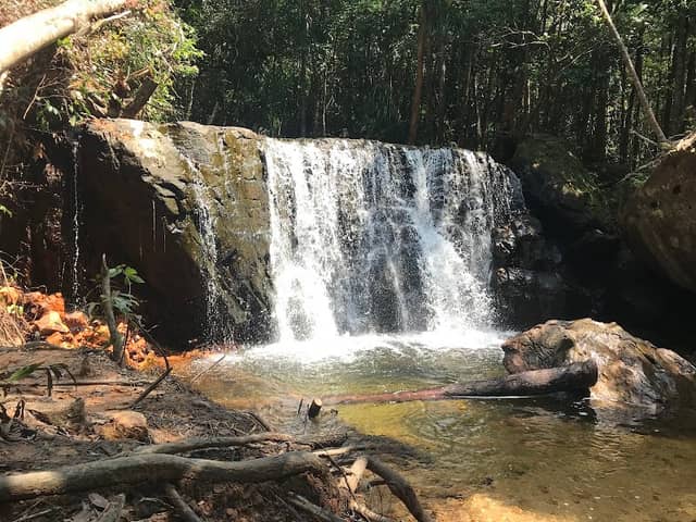 Suoi Tranh Waterfall - Image 1