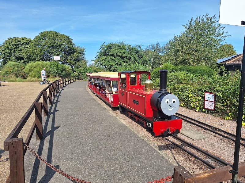 Ferry Meadows Miniature Railway - Overton Station - Image 2