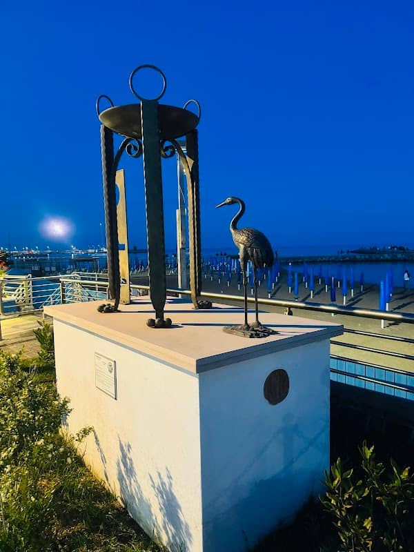 Monumento tripode kroton C 5 - Image 1