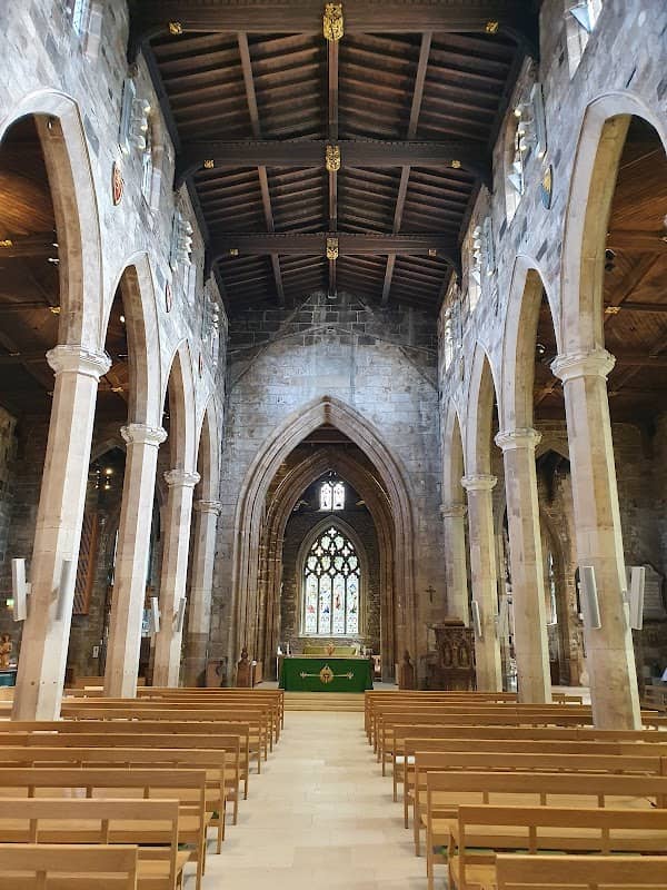 Sheffield Cathedral - Image 2