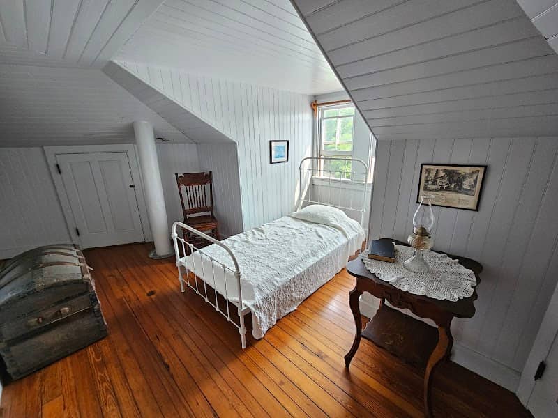 Drum Point Lighthouse - Image 1