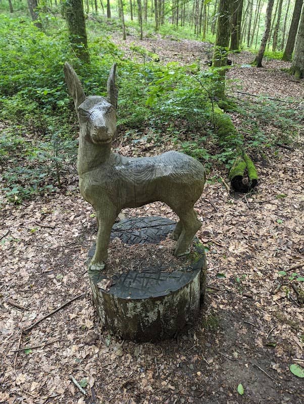 Dinossaur sculptures - Image 3