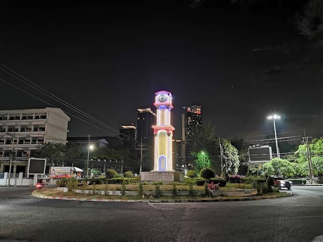 Ko Loi Clock Tower - Image 2