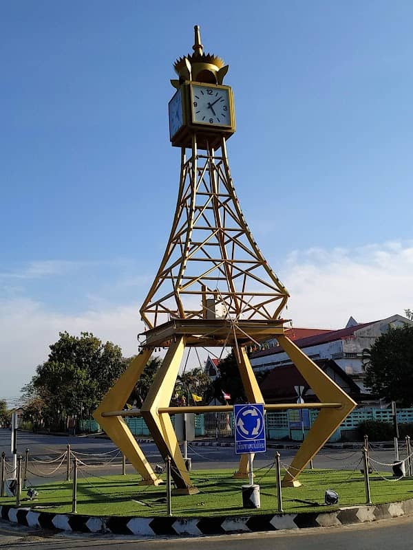 Phatthalung Clock Tower Roundabout - Image 1