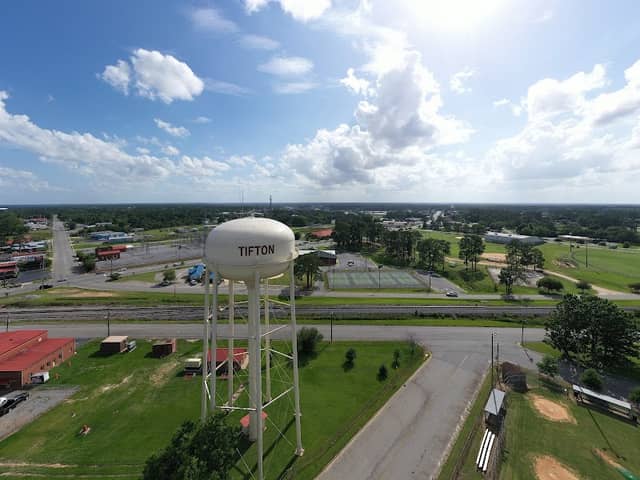 Connor Park - Image 1