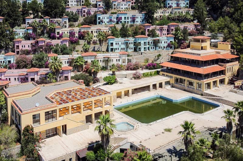 Caria Holiday Resort - Image 1