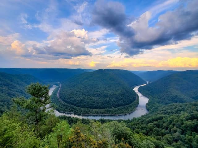 North Overlook - Image 1