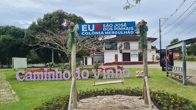 Portal Caminho do Vinho - Image 1
