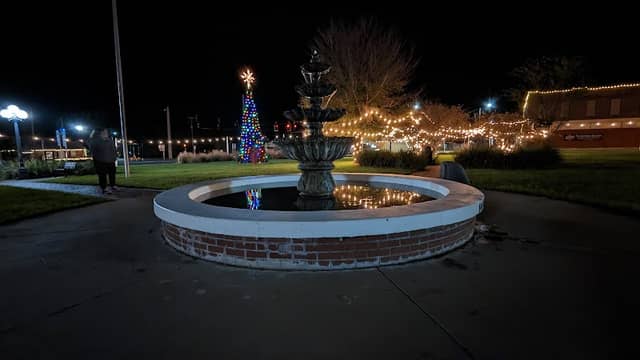 Magnolia Square - Image 1