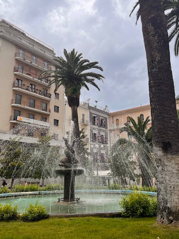 Fontana - Image 1