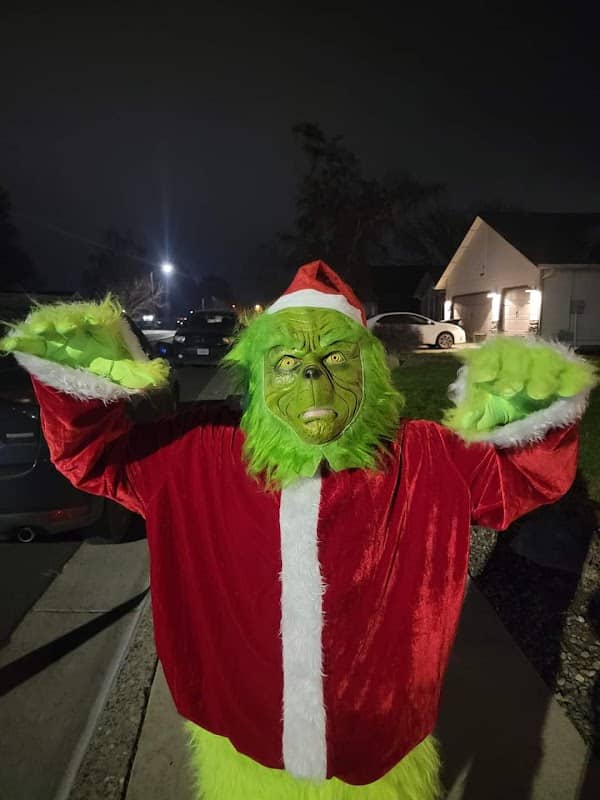 Miracle on Johns Ave - Image 2