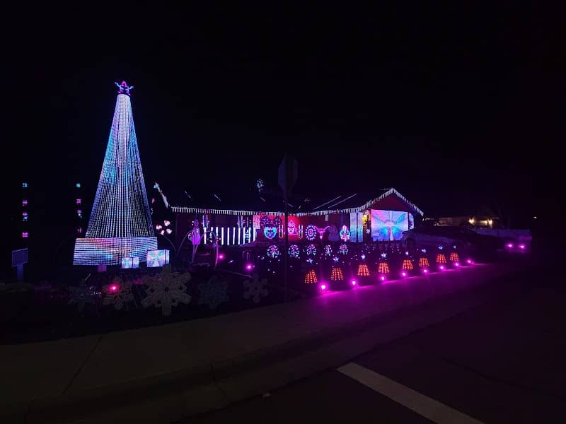 Miracle on Johns Ave - Image 3