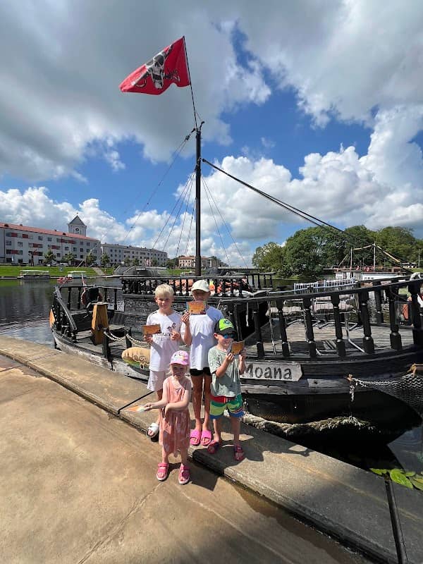 Moana Pirate Ship - Image 2