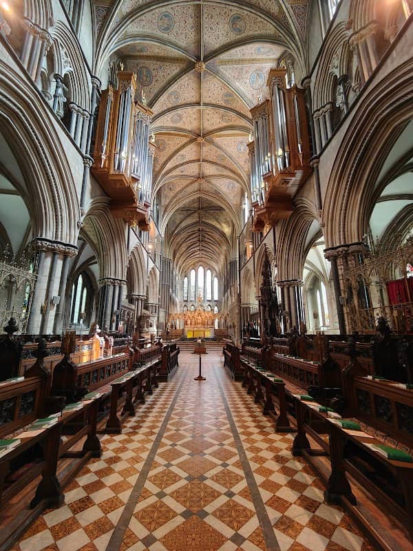Worcester Cathedral - Image 2