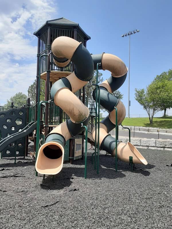 Mitchusson Park - Image 1