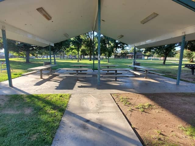 Edward Ray Park - Image 3