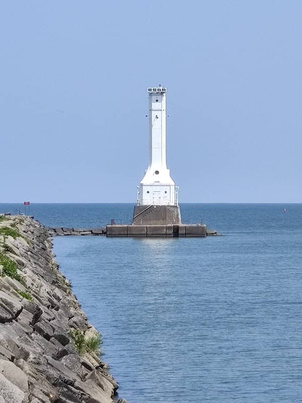 Huron Harbor Lighthouse - Image 1