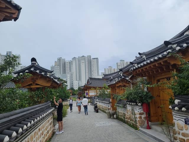 Sejong Hanok Village - Image 1