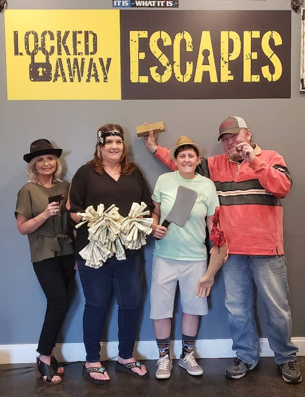 LOCKED AWAY ESCAPES - Image 1