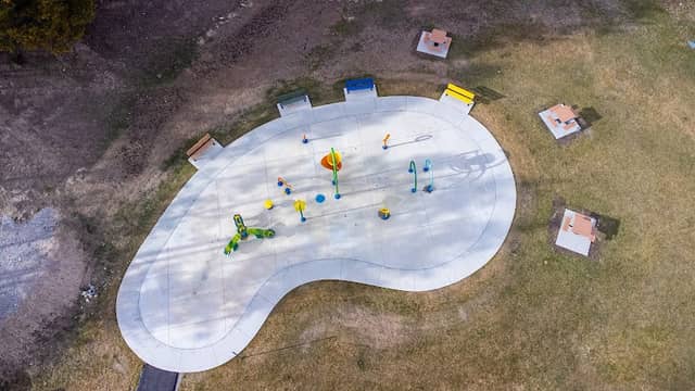Radium Splash Park - Image 1