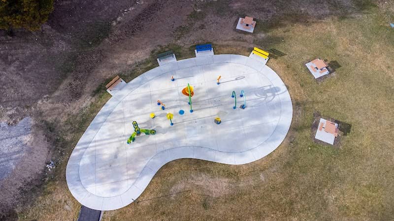 Radium Splash Park - Image 1