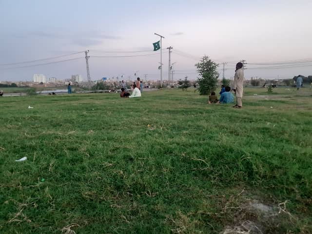 قائد اعظم پارڪ Quaid-e-Azam Park - Image 1