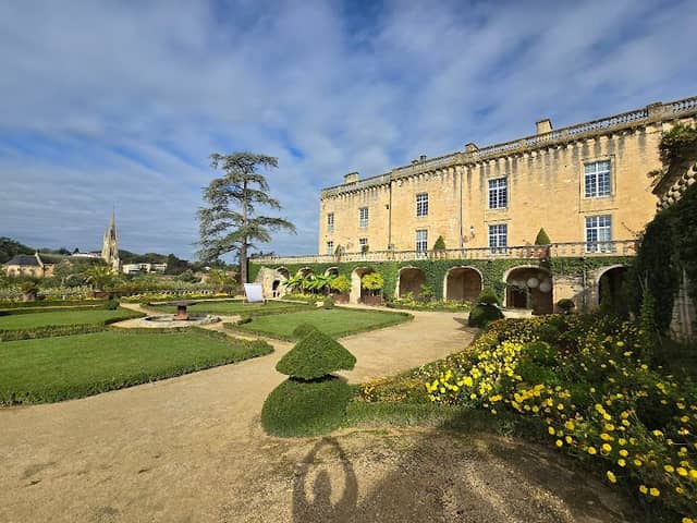 Jardines del castillo de Fumel - Image 1