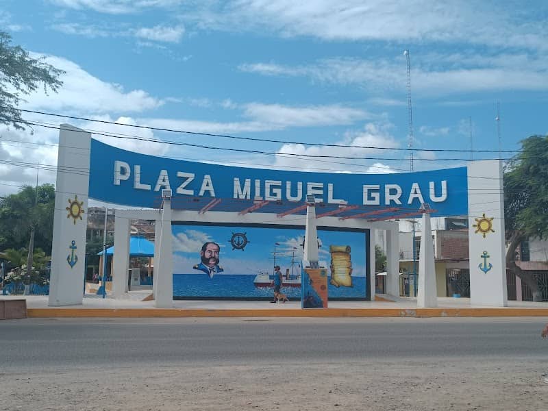 Plaza Miguel Grau - Image 1